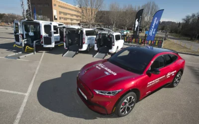Ford lanza su primer coche eléctrico adaptado a personas con movilidad reducida